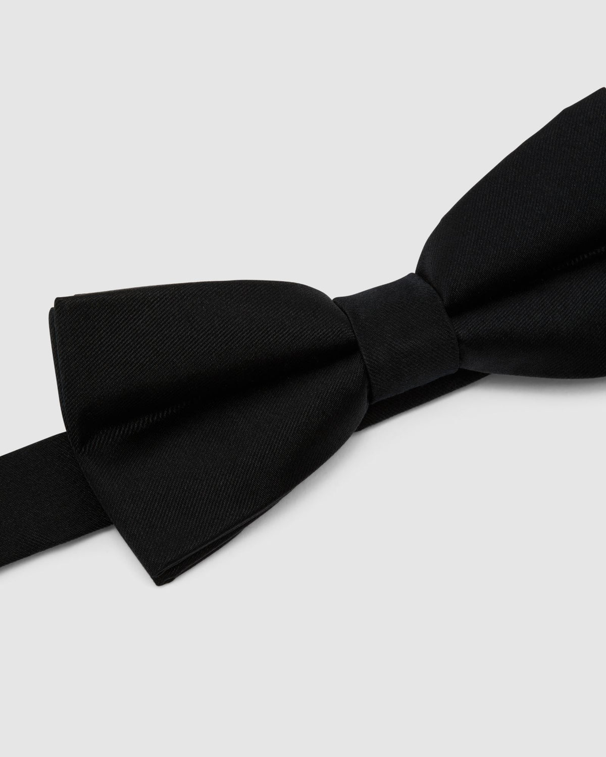 CLASSIC OCCASION SILK BOW TIE MENS ACCESSORIES