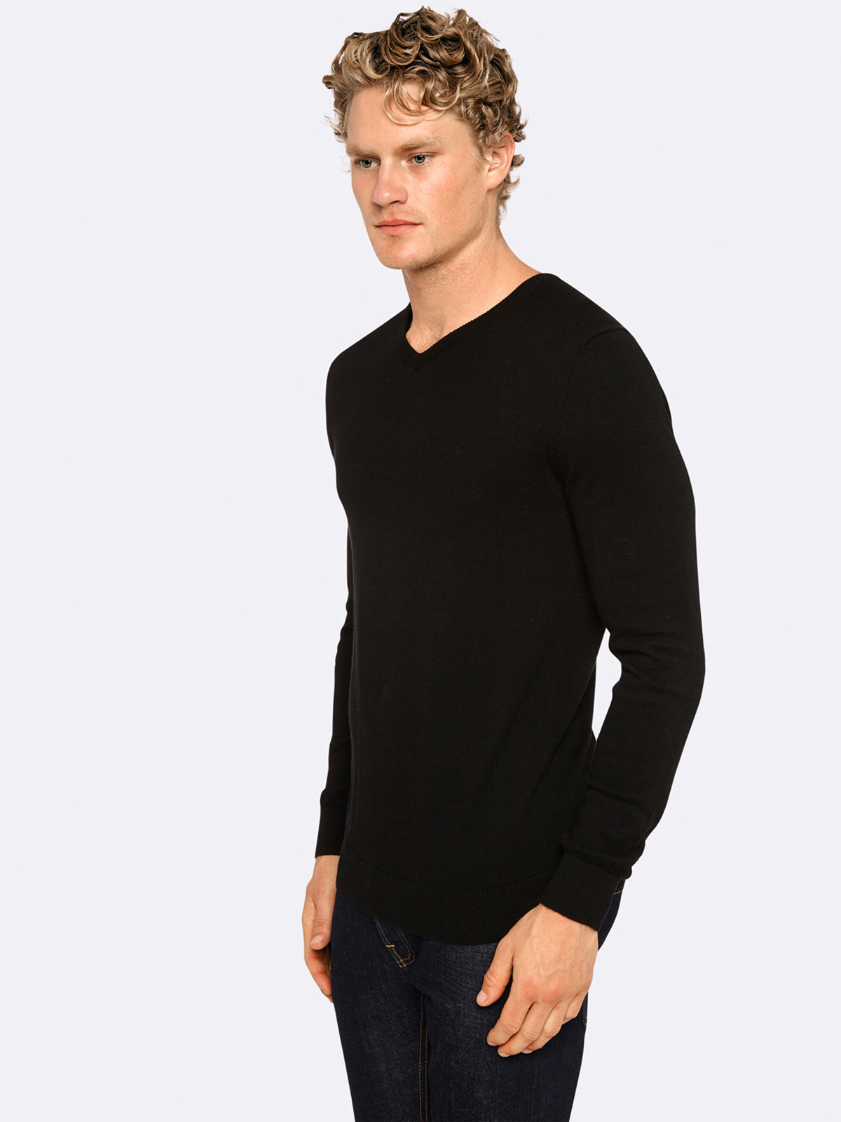 COTTON V-NECK PULLOVER MENS KNITWEAR