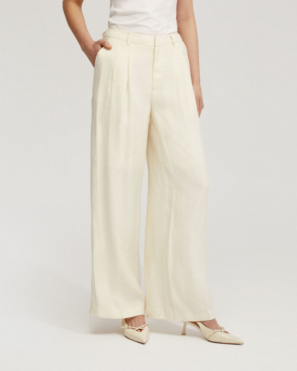 Sonia Linen Blend Front Pleat Pants WOMENS PANTS