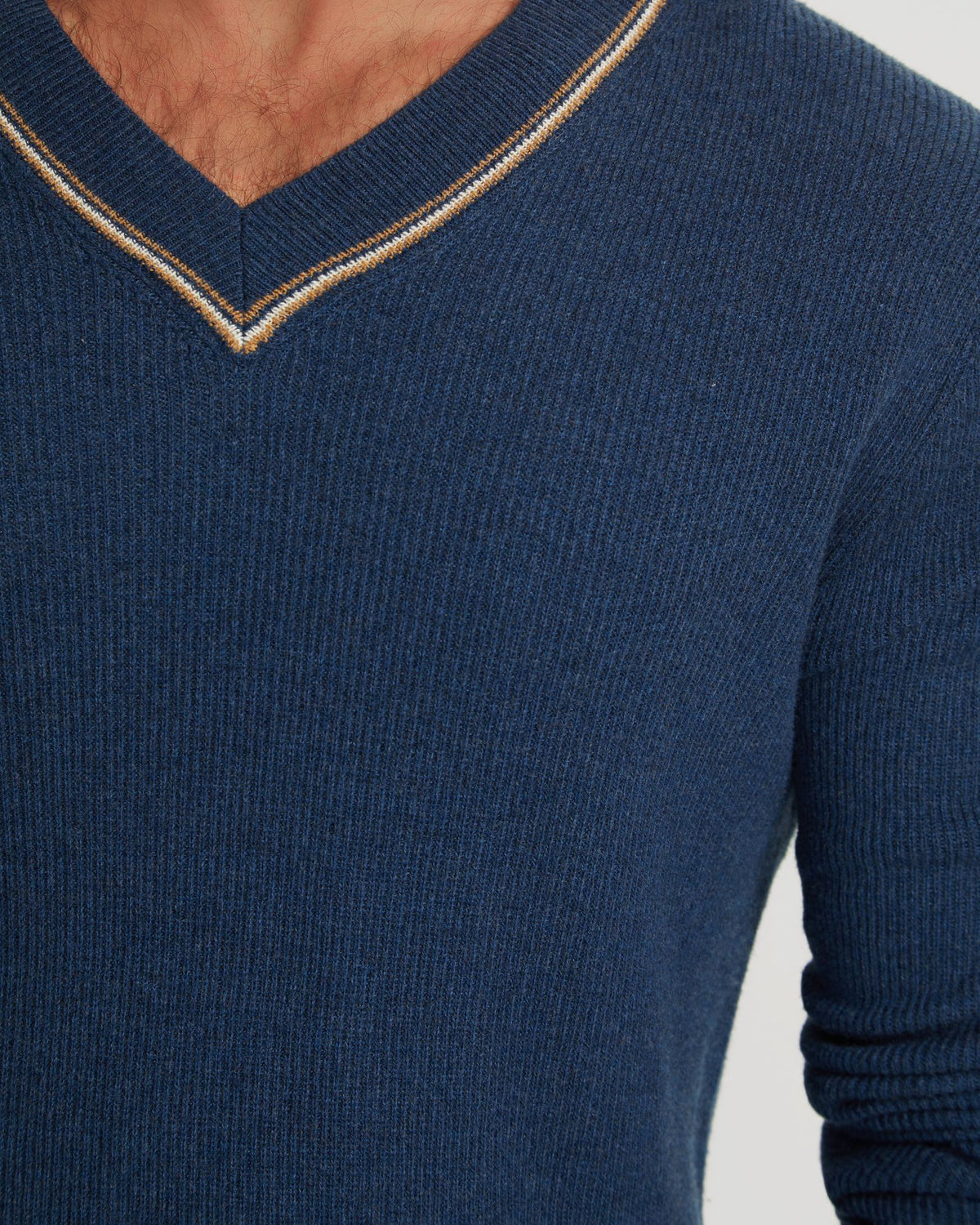 BRUNO CASHMERE BLEND V-NECK TOP - AVAILABLE ~ 1-2 weeks MENS KNITWEAR