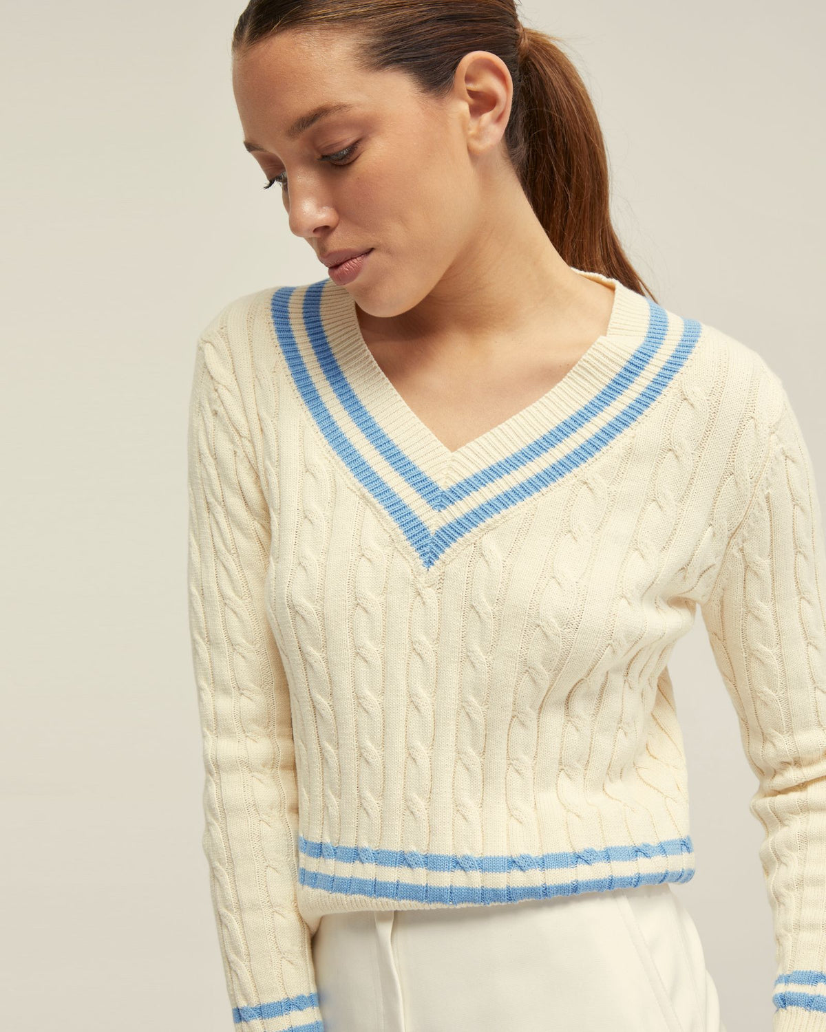 MAXIE COTTON V-NECK CABLE KNIT WOMENS KNITWEAR