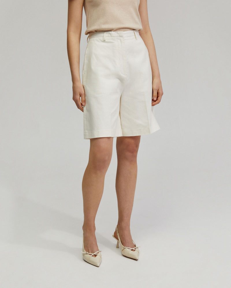 Julia Shorts WOMENS PANTS