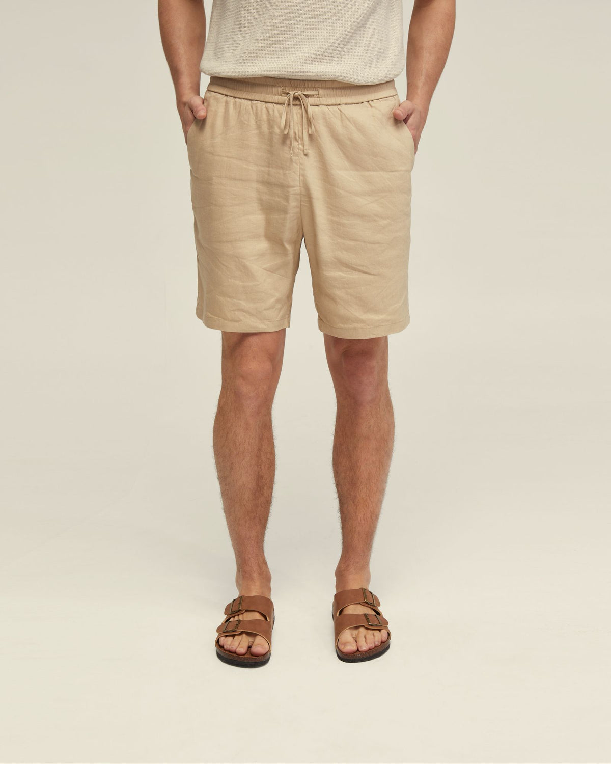 RUFUS LINEN PULL ON SHORTS MENS SHORTS