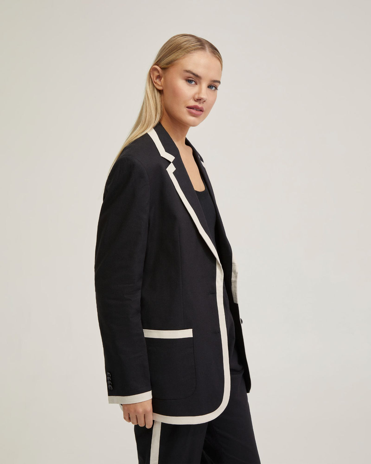 WILLOW LINEN JACKET WITH CONTRAST TRIM WOMENS SUITS JKTS COATS