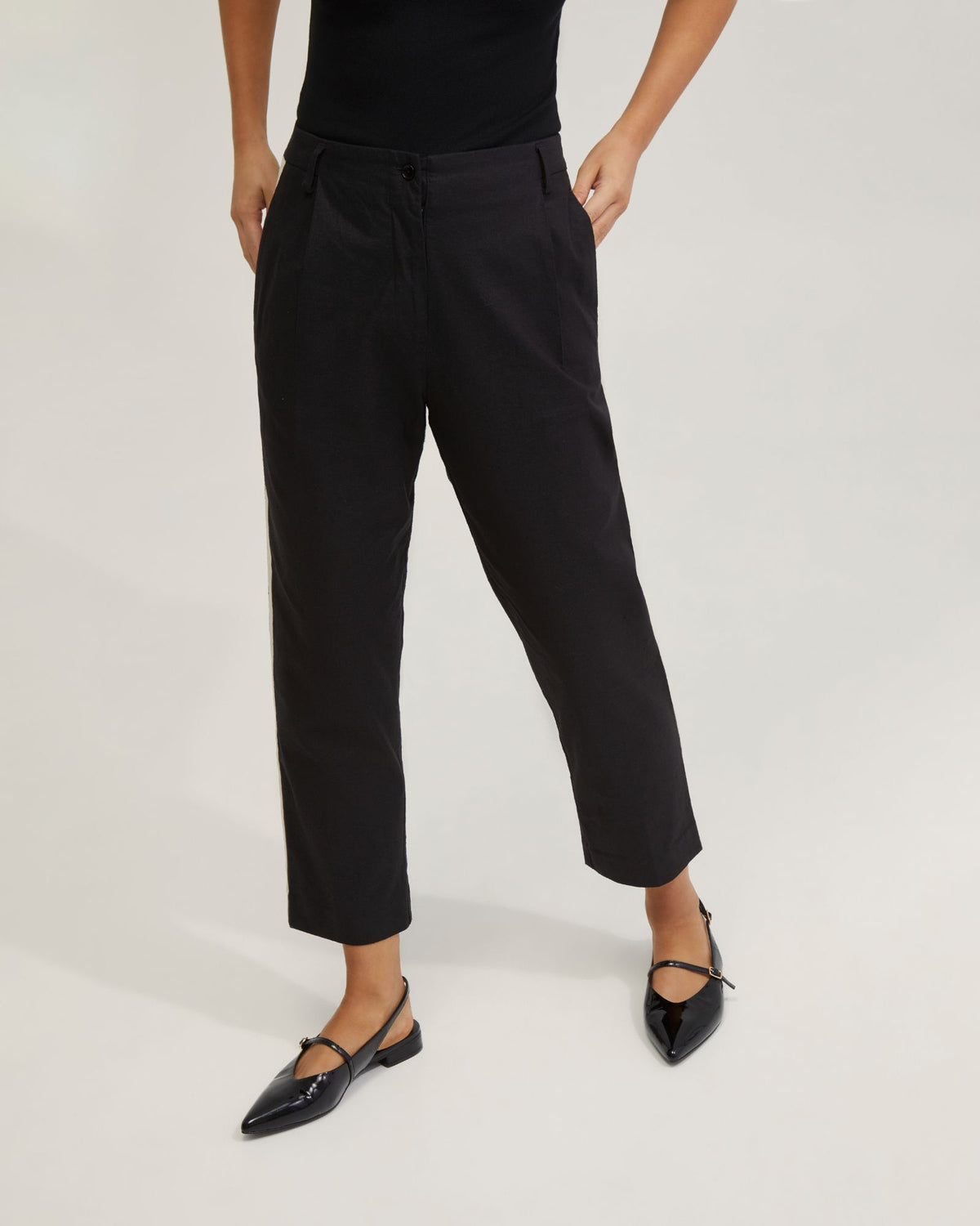 KATE LINEN PANTS WITH CONTRAST PANEL WOMENS PANTS