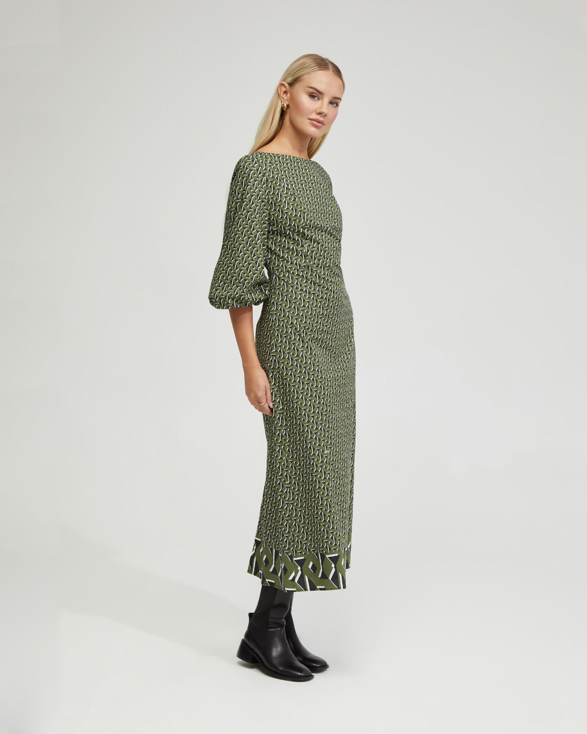 KRISTA BOARDER PRINT DRESS WOMENS DRESSES