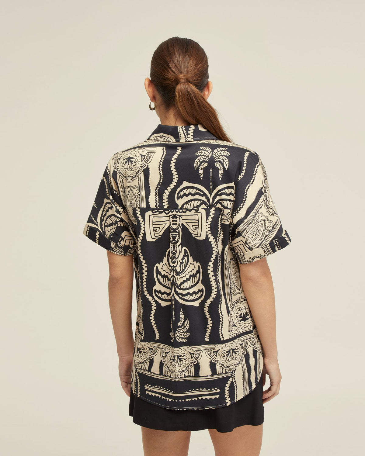 JASMINE PRINTED SHORT SLEEVE SHIRT WOMENS SHIRTS