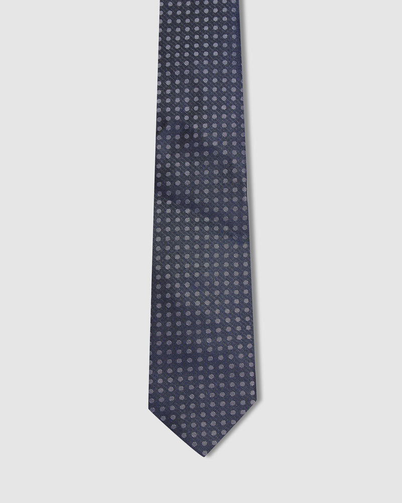 SILK TEXTURE WITH SPOT TIE