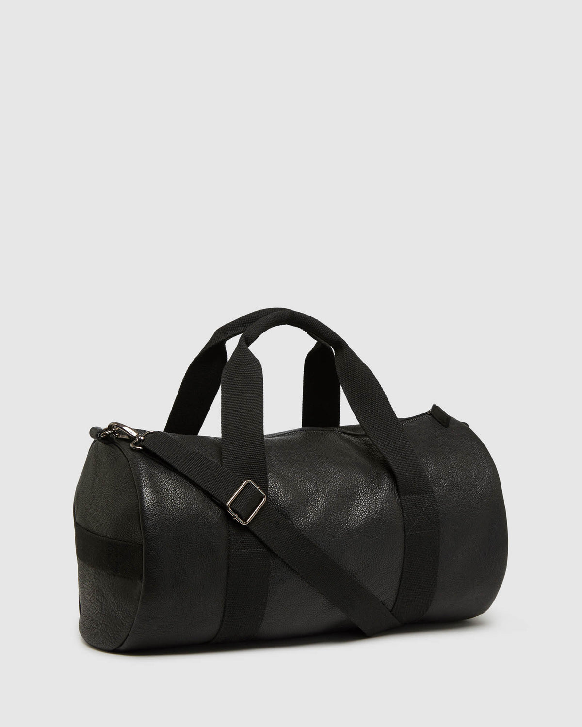 BENTON LEATHER WEEKENDER BAG