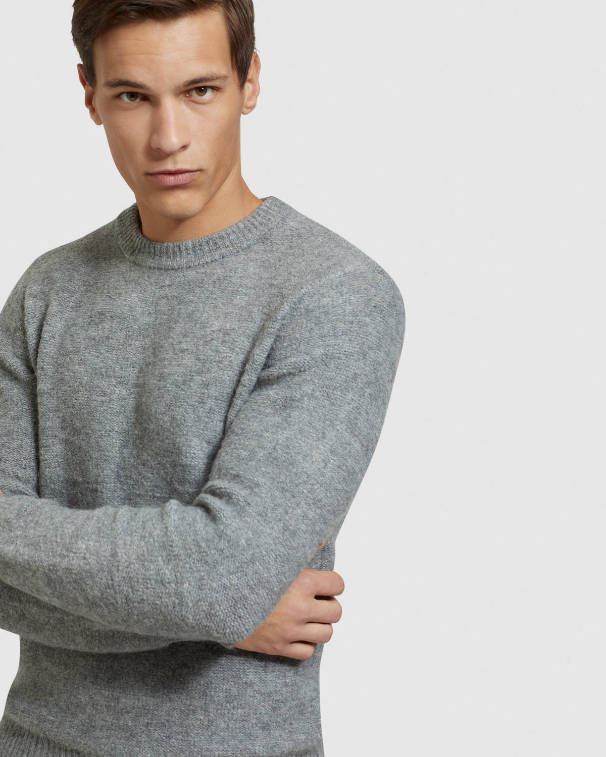 LEO SOFT CREW NECK KNIT MENS KNITWEAR