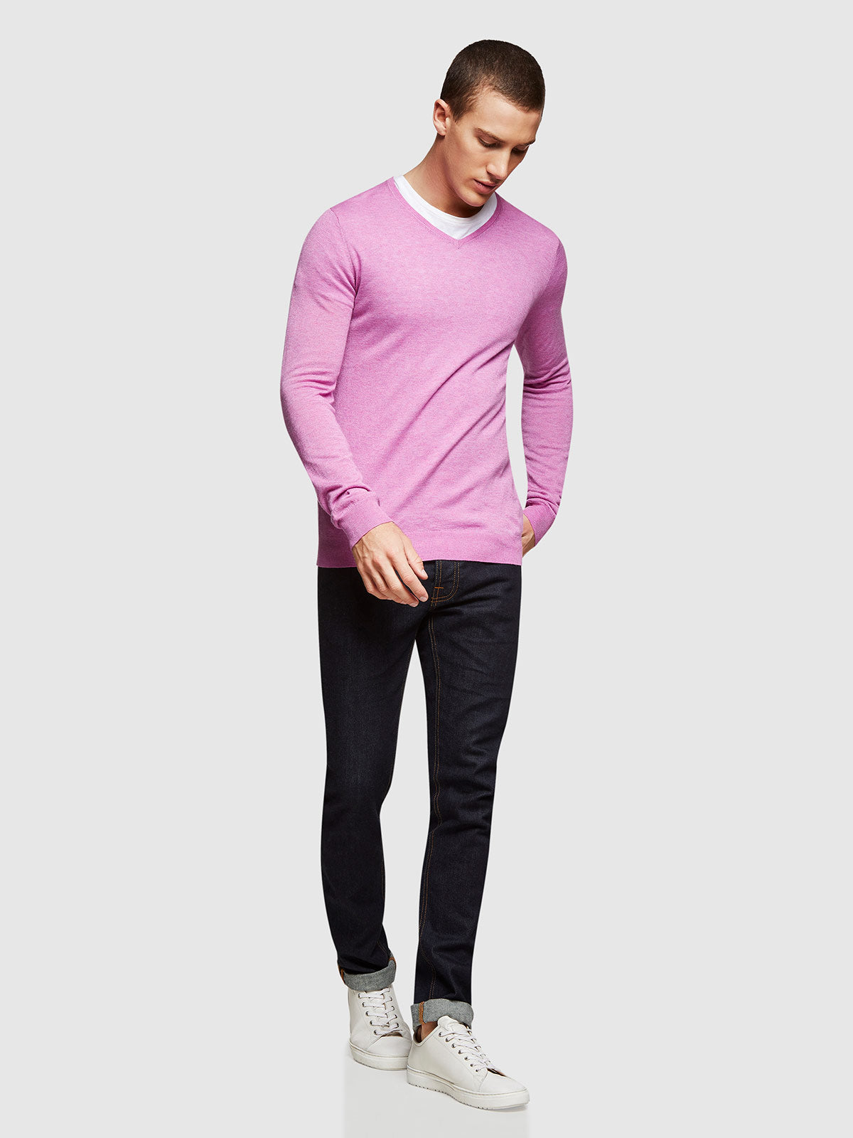 WOOL VISCOSE V-NECK KNIT