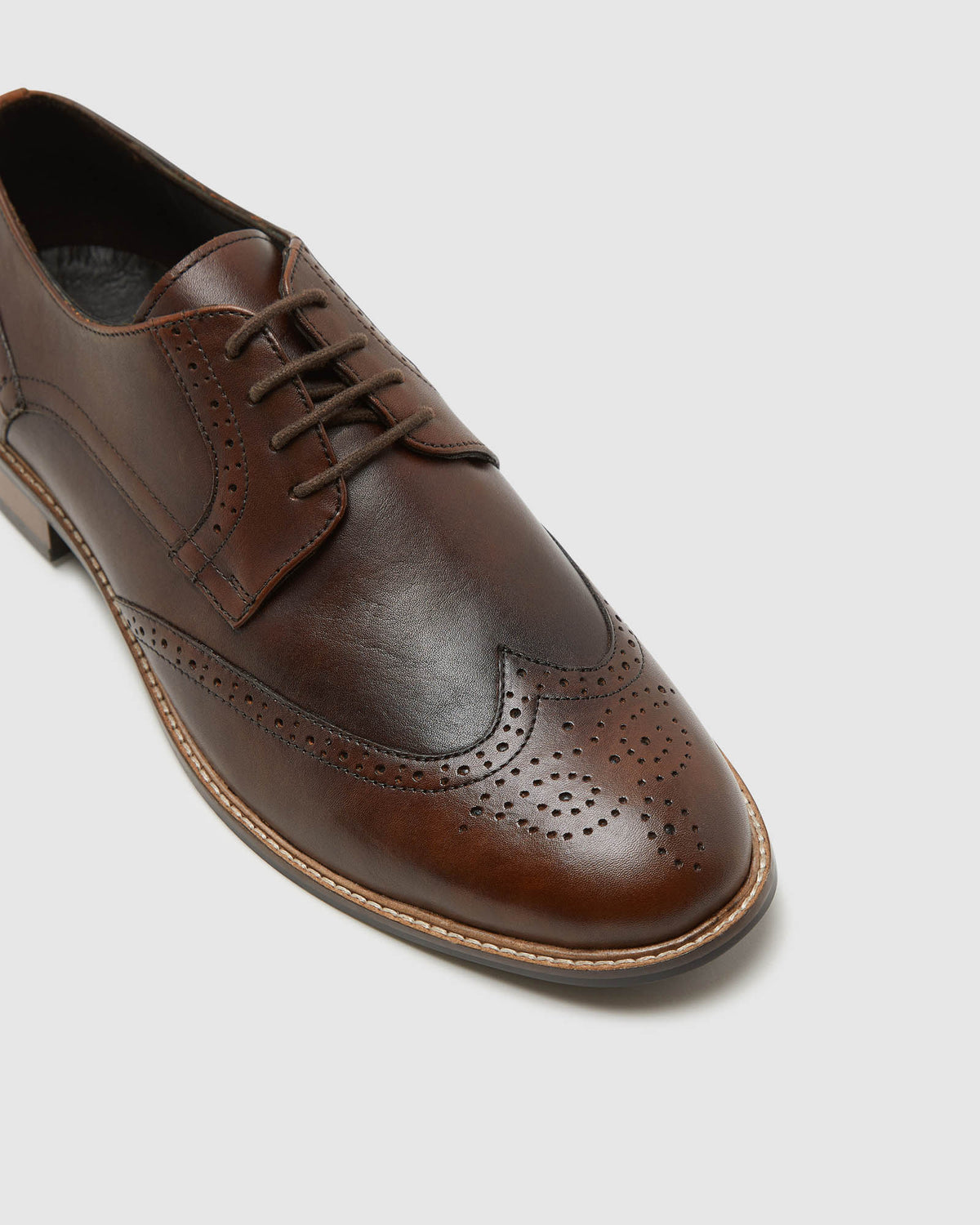 Mens brogue hot sale dress shoes